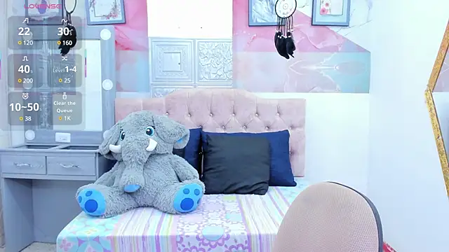 EvaaLovia1 online show from 03/03/25, 01:20