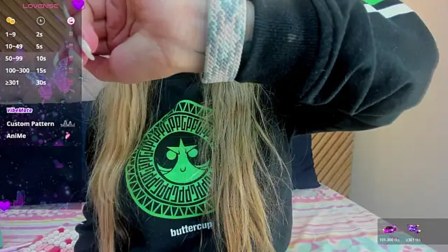 Snapshot of EvaaLovia1 chatting on 03/27/26, 02:06 EvaaLovia1 online show from 03/27/26, 02:06