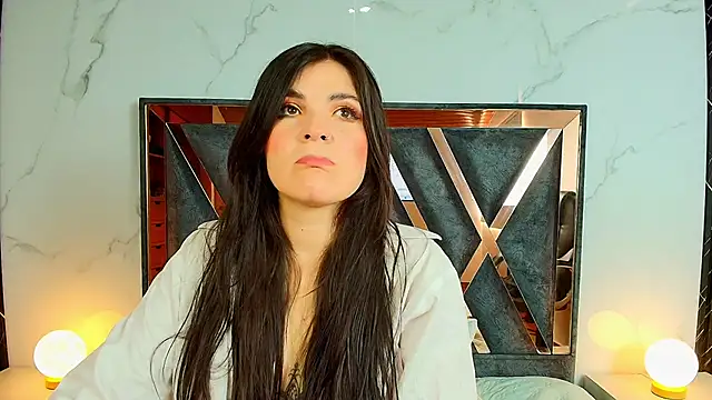 Amara vega online show from 09/25/25, 11:58