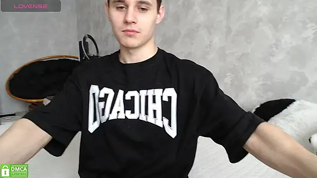 Snapshot of Fire_Ice77 chatting on 01/05/25, 05:51 Fire Ice77 online show from 01/05/25, 05:51