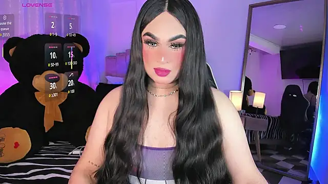 alexia mattel online show from 09/26/25, 12:03