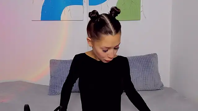 Snapshot of SelenaRousey chatting on 03/13/25, 05:33 SelenaRousey online show from 03/13/25, 05:33