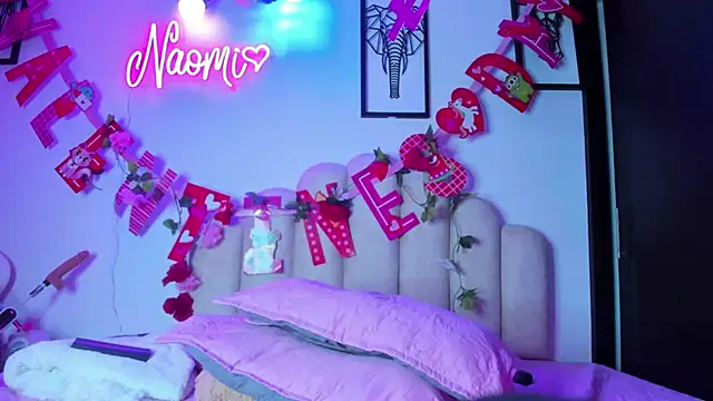 Snapshot of NaomiAsha chatting on 02/21/25, 05:02 NaomiAsha online show from 02/21/25, 05:02