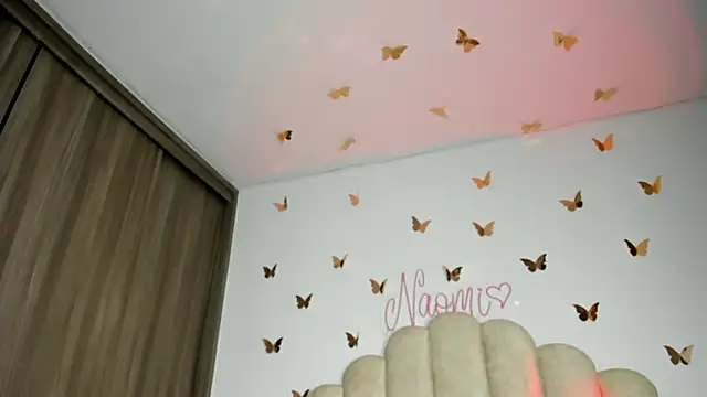 Snapshot of NaomiAsha chatting on 10/11/25, 11:36 NaomiAsha online show from 10/11/25, 11:36