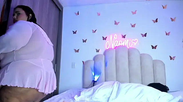 Snapshot of NaomiAsha chatting on 10/16/25, 11:50 NaomiAsha online show from 10/16/25, 11:50