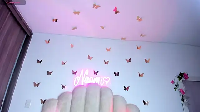 Snapshot of NaomiAsha chatting on 11/23/25, 11:26 NaomiAsha online show from 11/23/25, 11:26