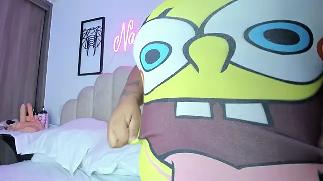 NaomiAsha online show from 04/12/26, 08:30