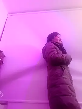 Snapshot of AlexandraJones_ chatting on 03/14/25, 02:53 AlexandraJones online show from 03/14/25, 02:53