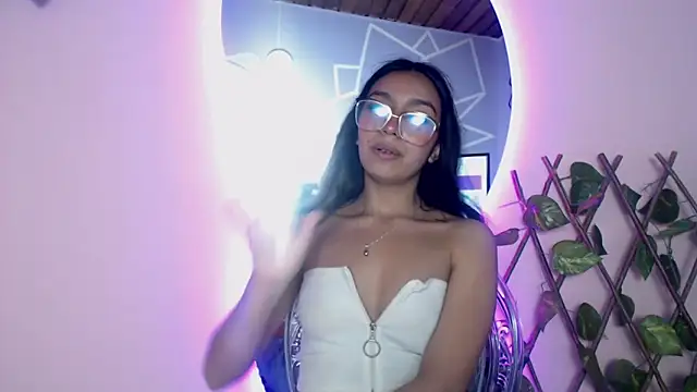 Stefanygp online show from 03/22/25, 02:58