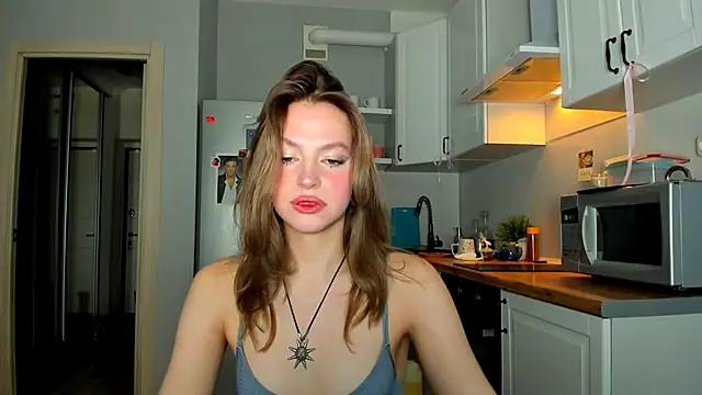 Niky  Jess online show from 01/31/25, 05:19