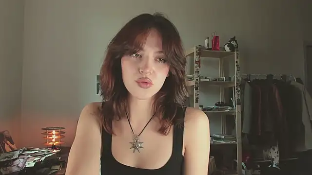 Niky  Jess online show from 05/20/26, 10:54