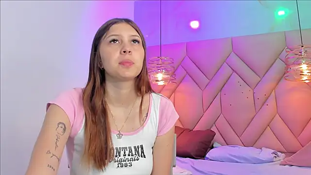 AngelaaCute  online show from 02/22/26, 12:26