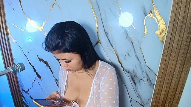 Lizz Tender online show from 10/04/25, 12:58