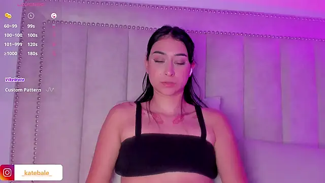 Snapshot of Kate_bale chatting on 03/03/25, 11:46 Kate bale online show from 03/03/25, 11:46