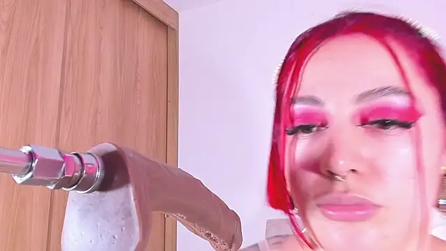 annika taylor online show from 02/10/25, 10:19