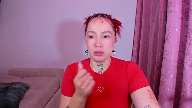 annika taylor online show from 09/30/25, 12:59