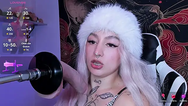 annika taylor online show from 05/30/26, 03:58