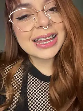 Snapshot of NatyOlson chatting on 03/22/25, 02:48 NatyOlson online show from 03/22/25, 02:48