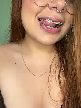 NatyOlson online show from 03/22/25, 07:42