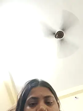 Hotmilfxox online show from 04/09/26, 10:37