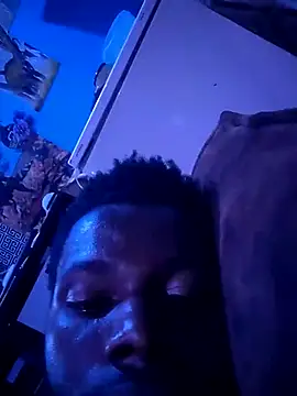 stephbig777 online show from 11/11/25, 12:21