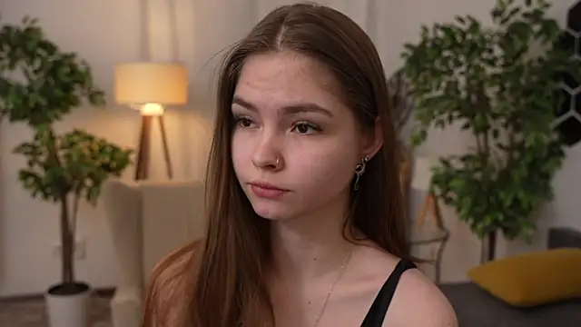 Snapshot of CherrylReid chatting on 12/14/24, 08:18 CherrylReid online show from 12/14/24, 08:18