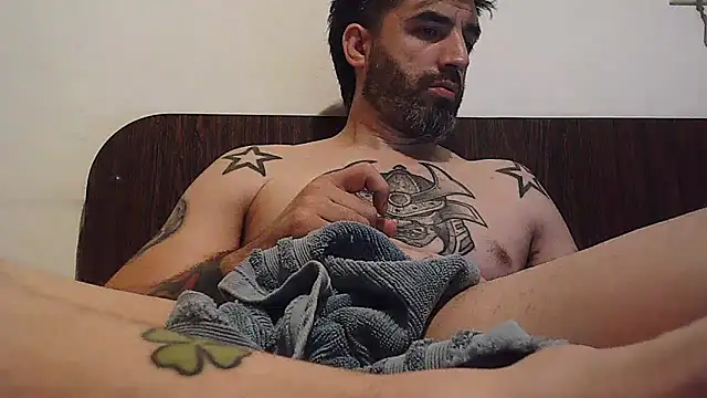 ozzypsico13 online show from 12/24/24, 06:00