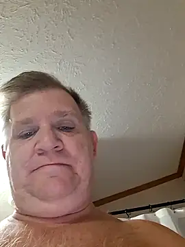 Snapshot of J83560Jason chatting on 11/11/25, 11:10 J83560Jason online show from 11/11/25, 11:10