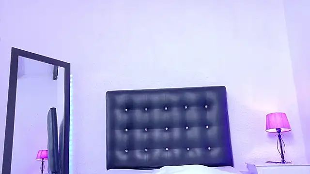 Skinny hottie18 online show from 09/16/25, 01:56