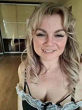 candy queeen online show from 03/05/26, 10:55