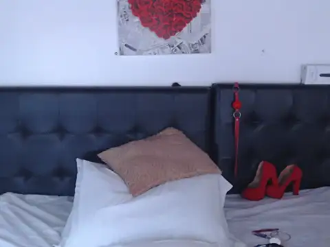 Amara Red online show from 03/03/25, 11:11