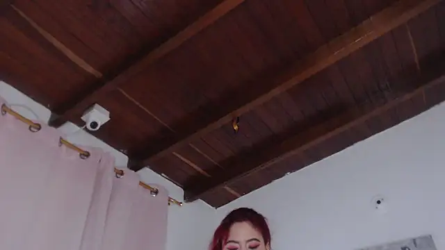 Amara Red online show from 06/01/26, 11:12