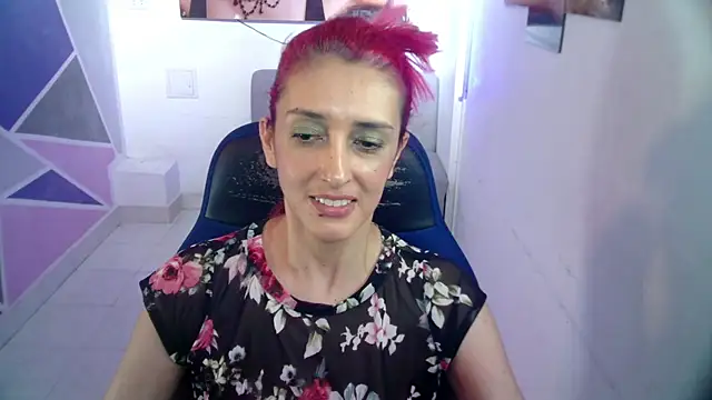 Snapshot of Ruby_Your_Milf chatting on 01/08/25, 09:01 Ruby Your Milf online show from 01/08/25, 09:01