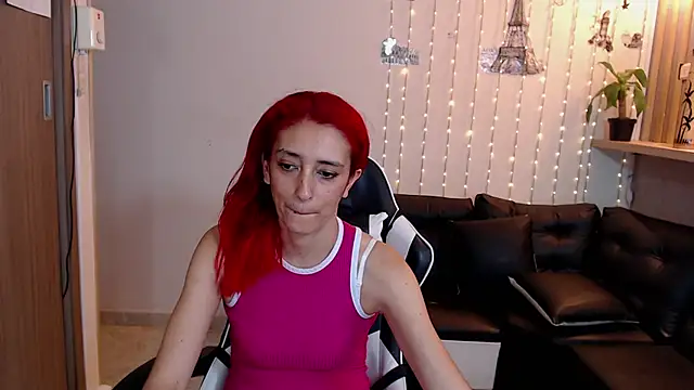 Snapshot of Ruby_Your_Milf chatting on 02/08/25, 02:58 Ruby Your Milf online show from 02/08/25, 02:58