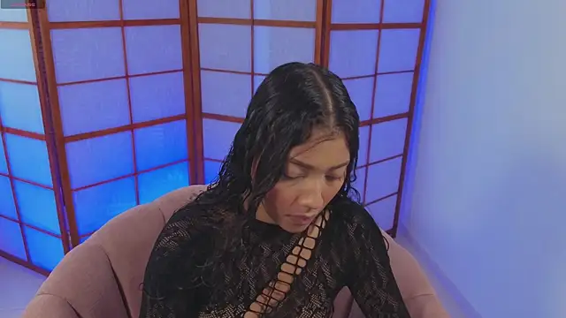 small emilie online show from 12/09/24, 05:52