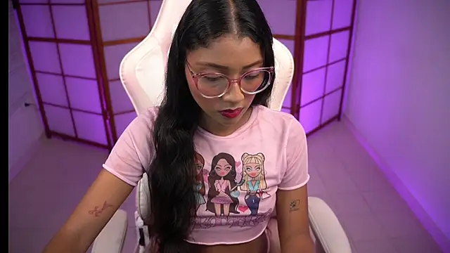 small emilie online show from 11/18/25, 02:32