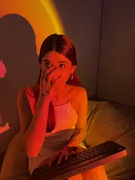 AnnyCherry  online show from 12/29/24, 08:04