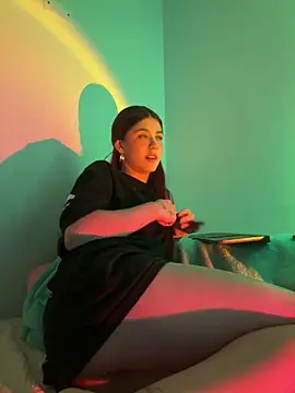 AnnyCherry  online show from 02/03/25, 10:00