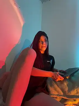 AnnyCherry  online show from 02/04/25, 04:15