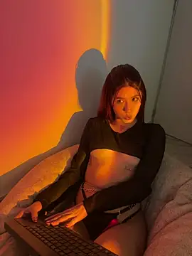 AnnyCherry  online show from 02/05/25, 07:42