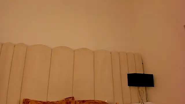 AnnyCherry  online show from 09/23/25, 10:02