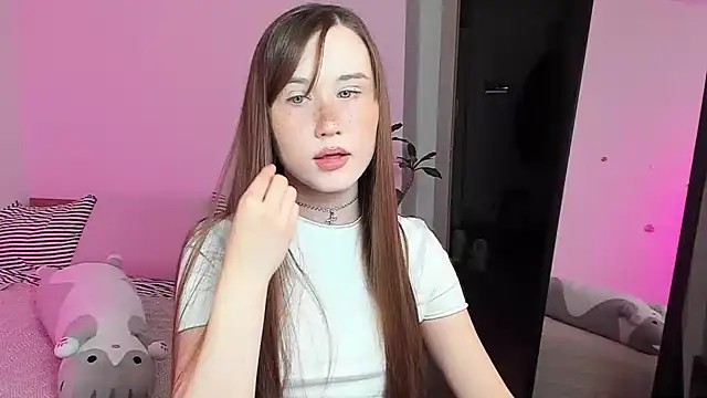 Snapshot of Stella_Sunny chatting on 11/08/25, 05:23 Stella Sunny online show from 11/08/25, 05:23