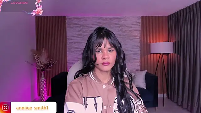 anniie smith online show from 02/13/26, 03:02