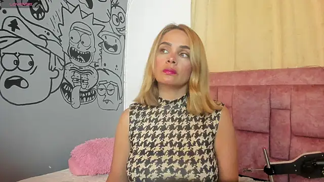 Snapshot of Ana_star_ chatting on 11/24/25, 10:09 Ana star online show from 11/24/25, 10:09