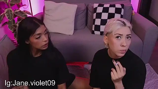 jane hart  online show from 10/17/25, 01:09