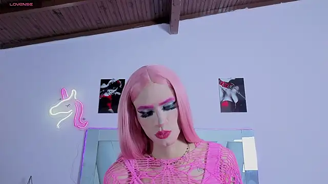 money Ts  online show from 09/24/25, 01:20