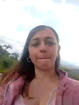 natalie cowens online show from 01/30/25, 04:24