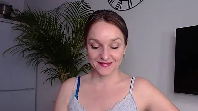 AliciaDesire online show from 02/07/25, 03:08