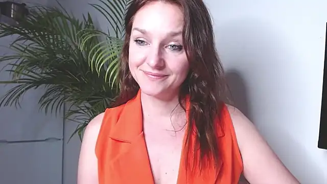 AliciaDesire online show from 03/10/25, 06:12