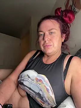 redxxxvixen online show from 05/20/26, 11:44